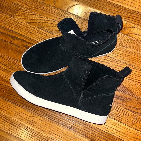 Koolaburra Shoes - Koolaburra by UGG boots